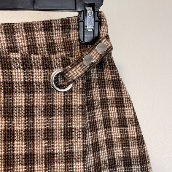 Harper Plaid Brown Mini Skirt Size XS - Picture 4 of 11
